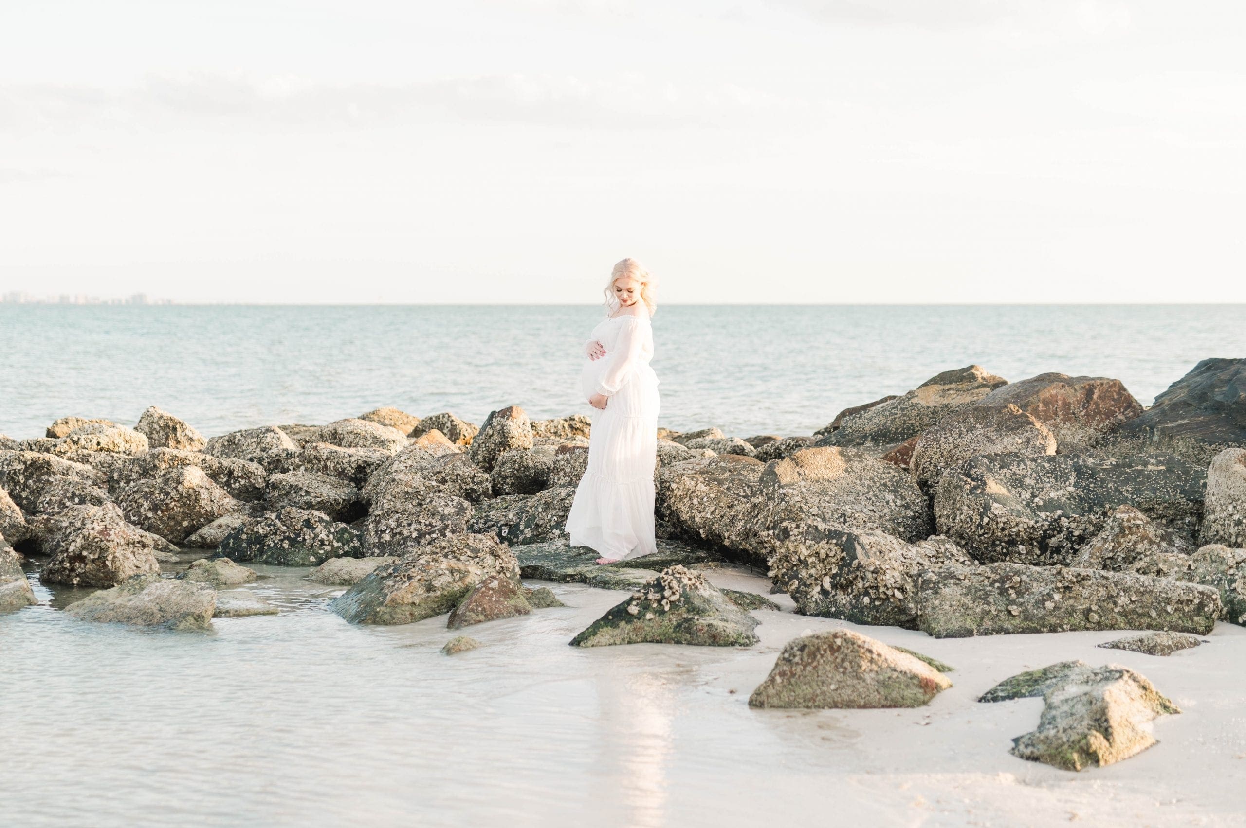 Golden Hour Maternity Magic | Sunset Session