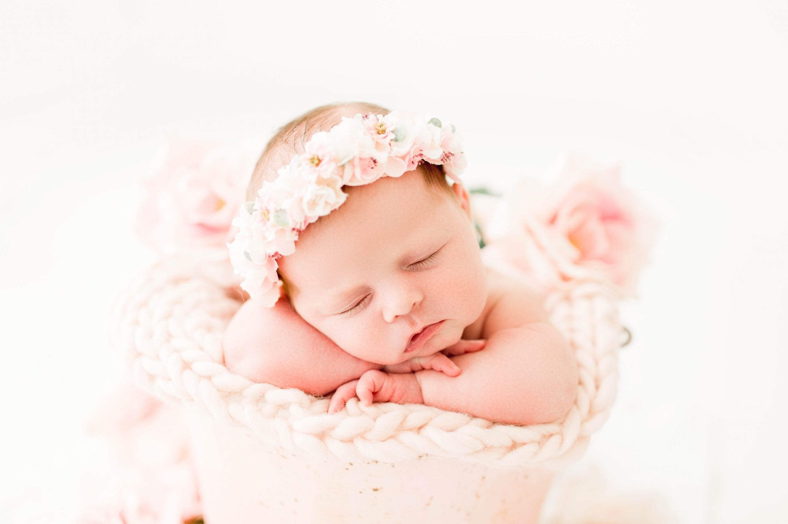 Light and Airy Newborn Session | Tampa Florida