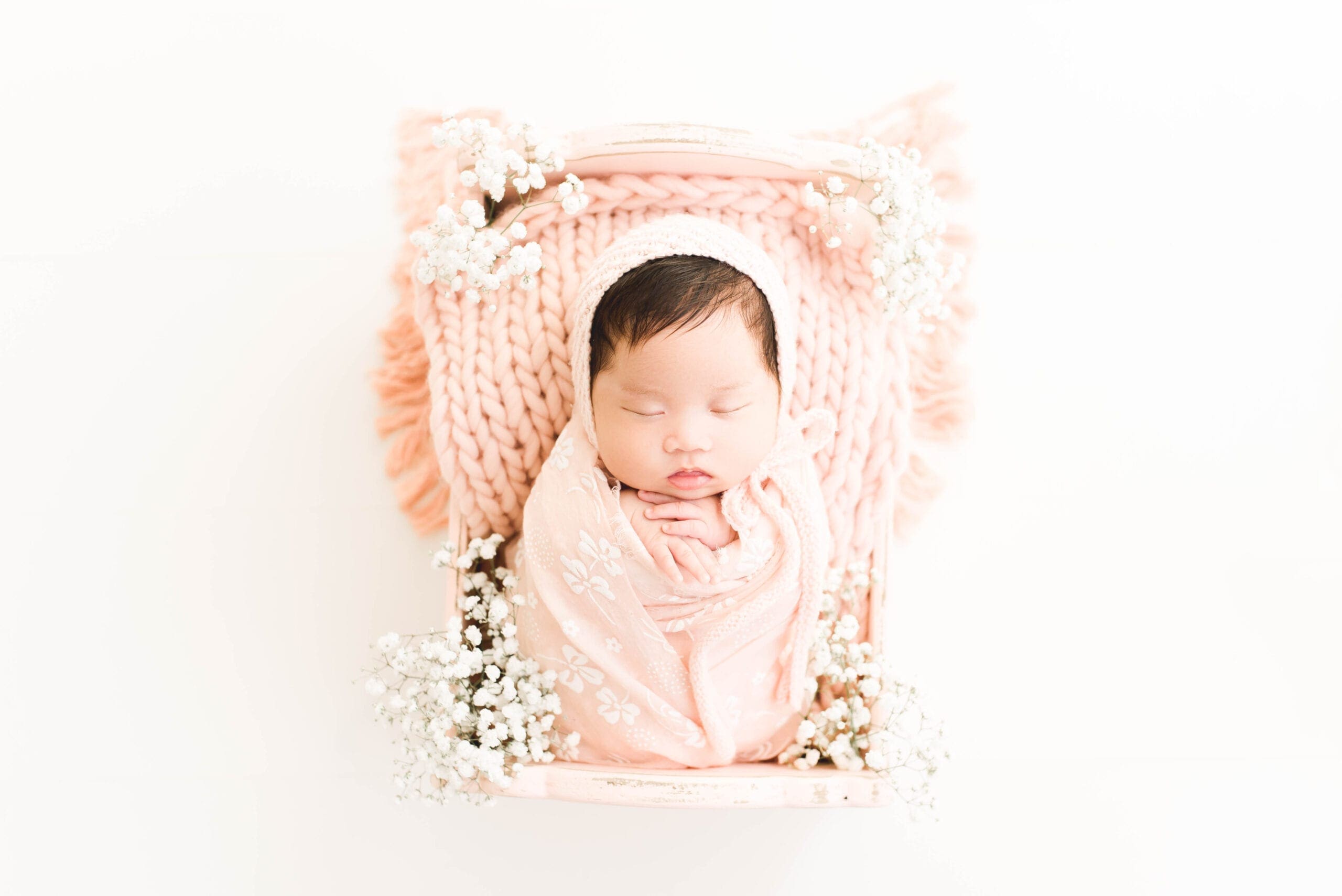Newborn Photography | Tampa Light and Airy