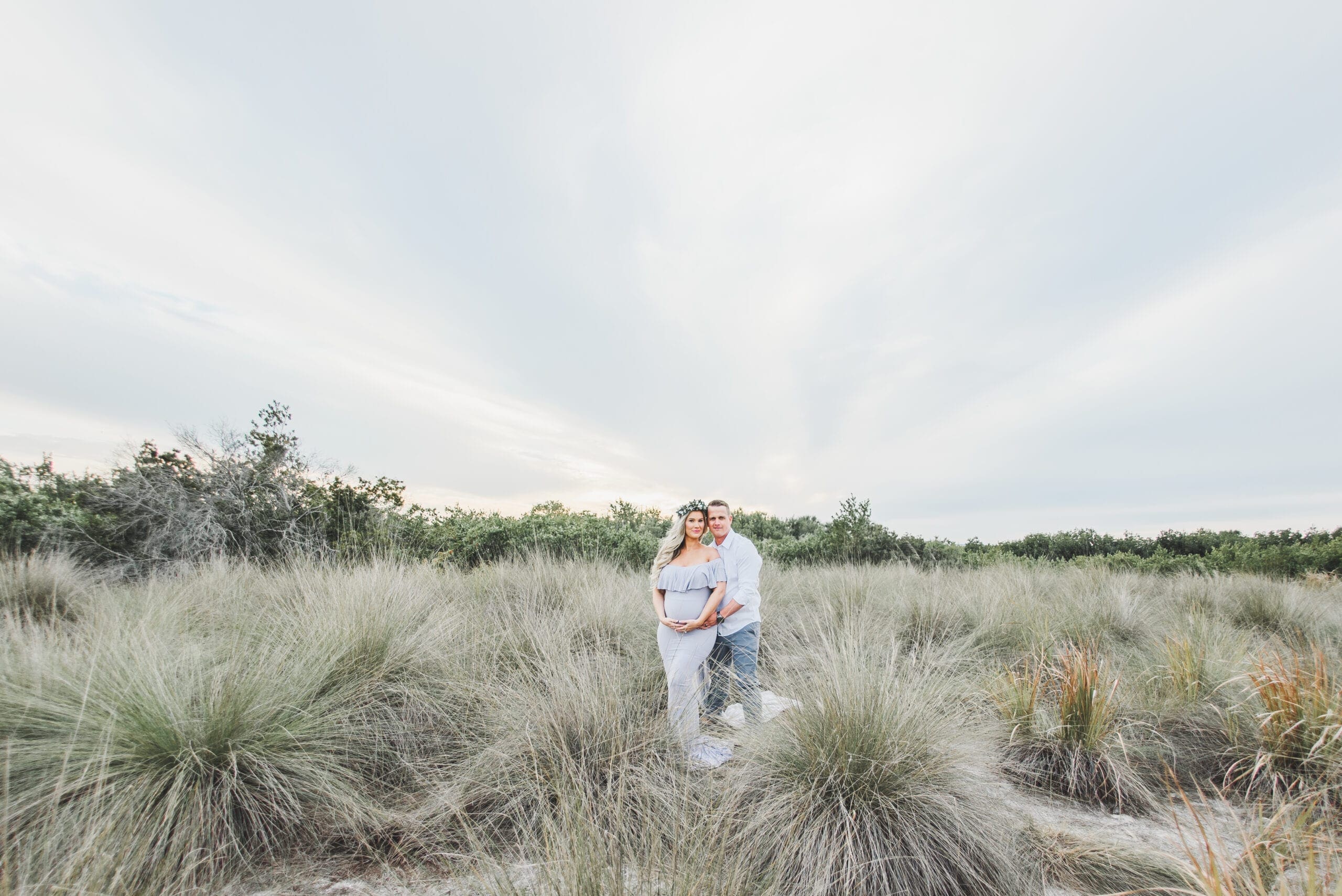 Sunset Maternity Magic | Rustic Beach Session
